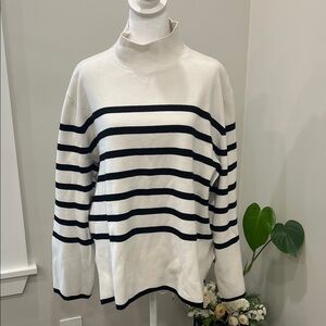 ♥️♥️Striped Turtleneck Sweater - Black and White